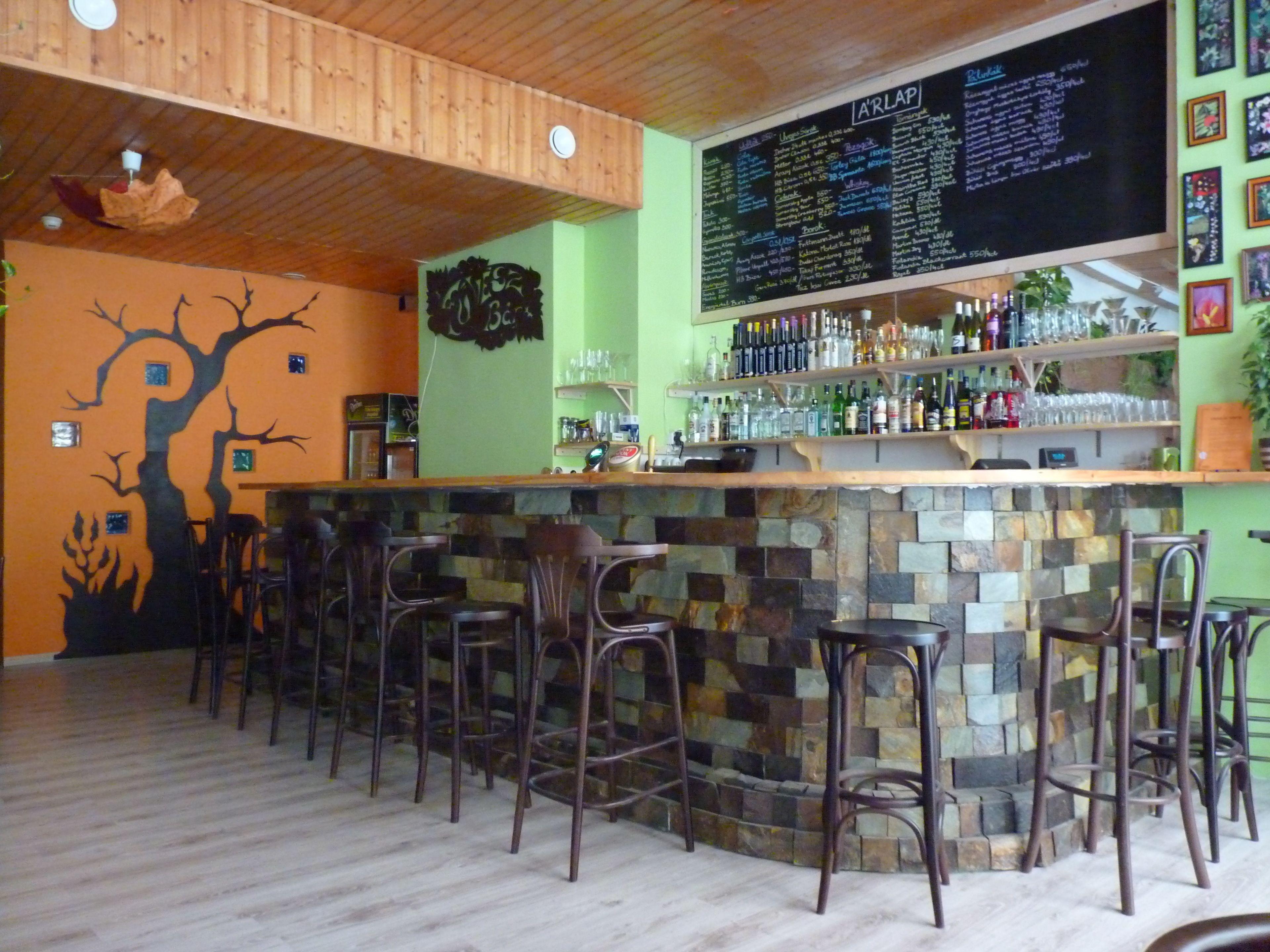 Equity Point Budapest — Photos 1